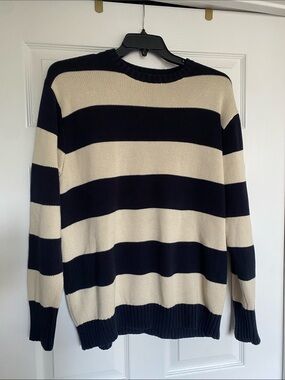 Brandy Melville Sweater